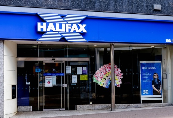 Mortgage rates look set to keep falling in 2024 as Halifax makes large price improvements