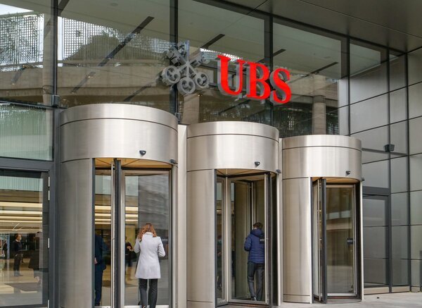 UBS mortgage rates vs high street bank mortgage rates 