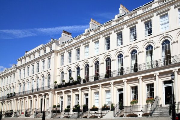 rsz_1prime_property_london_buy_to_let_istock-501514091